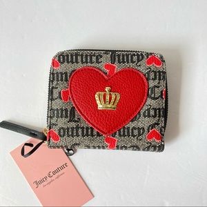 NWT  Juicy Couture S Heart Stat Wallet